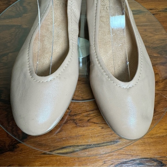 Naturalizer Vivienne Ballet Flat - blush nude leather - size 7 - Picture 9 of 16